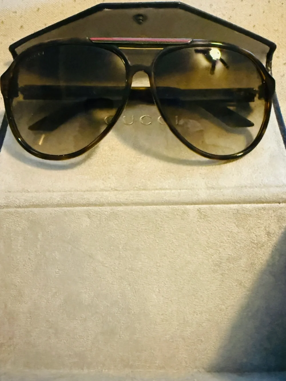 Gucci Women's Aviator Sunglasses in Tortoiseshell and Brown Gradient - Picture 1 of 6